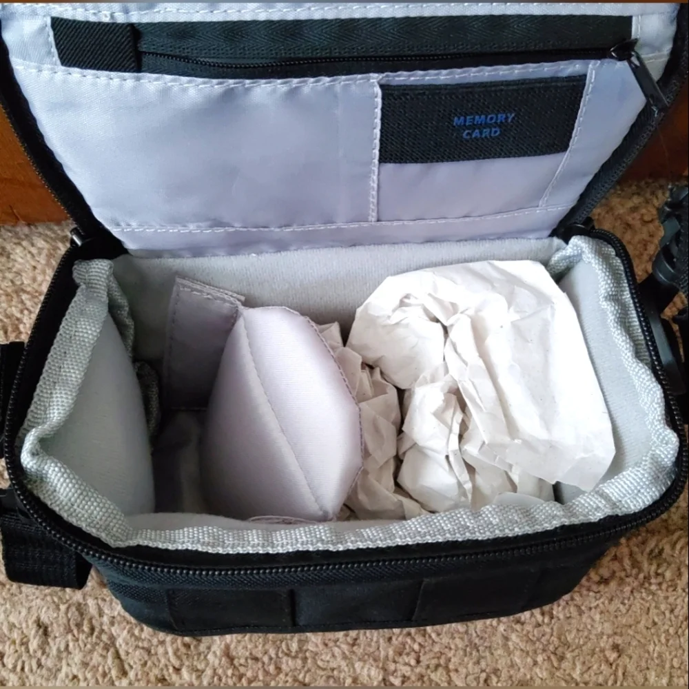 🔥Onn SLR Carrying Case with Detachable Shoulder Strap🔥